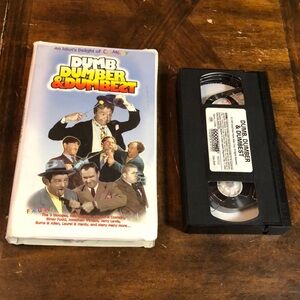 Dumb, Dumber & Dumbest vhs tape